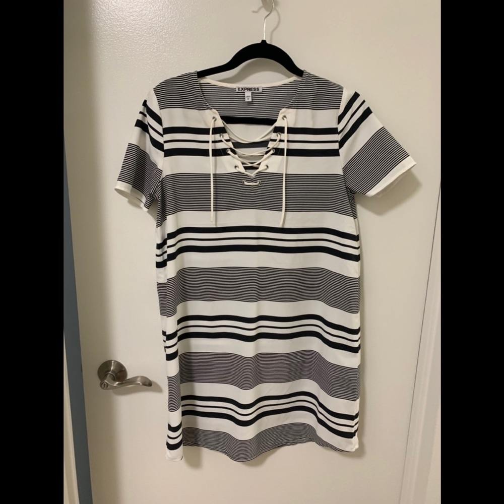 Express t-shirt dress